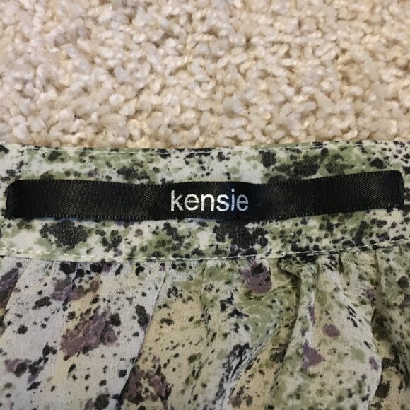 Kensie Abstract Paint Splatter Dolman Sleeve Blouse - Picture 9 of 15